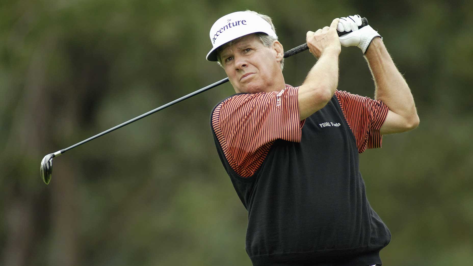 Jay Sigel tees off during the 2003 Senior PGA Championship at Aronimink Golf Club in Newtown Square, Pa.
